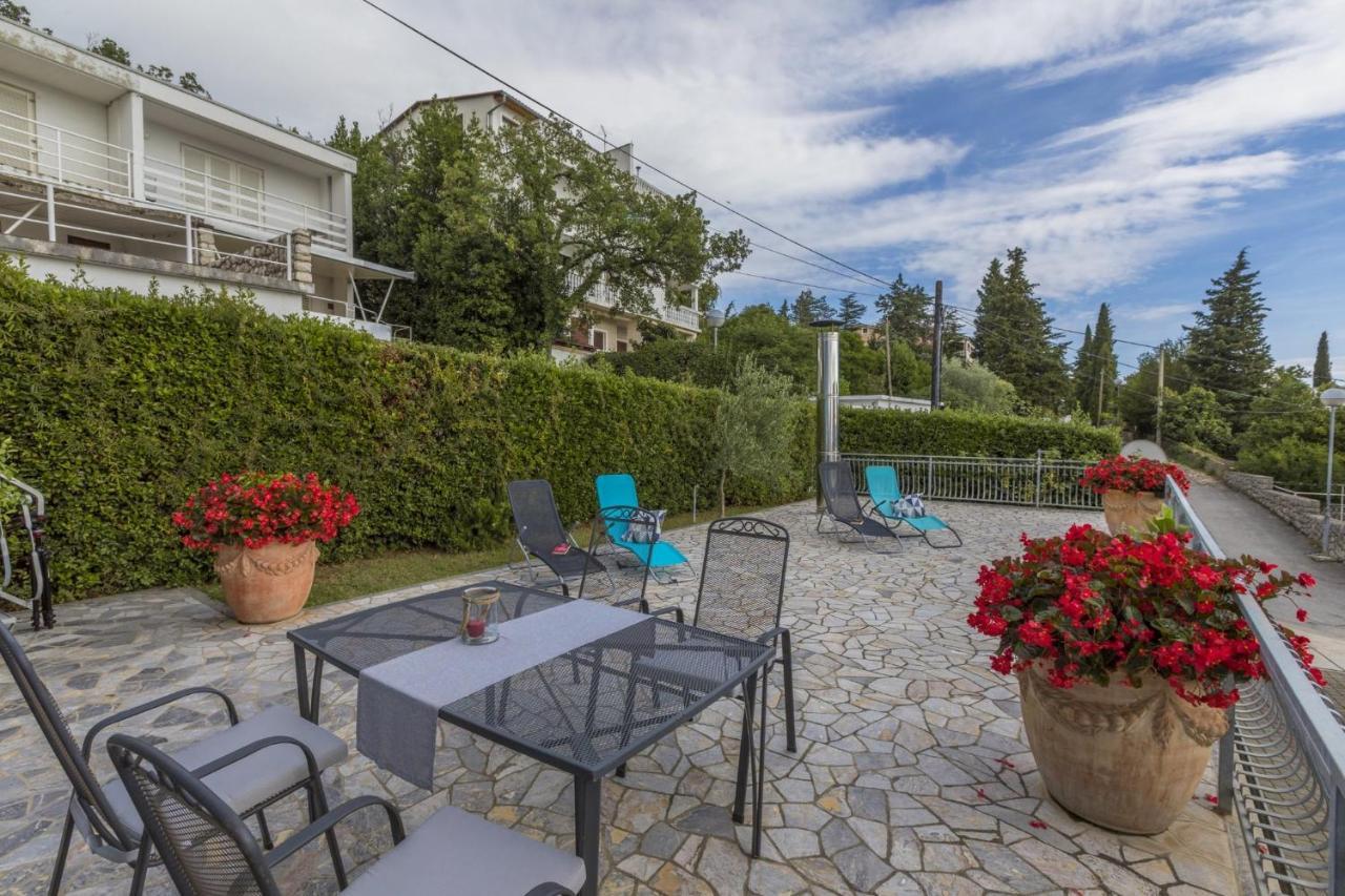 Blue Pearl Apartments Crikvenica Exterior foto