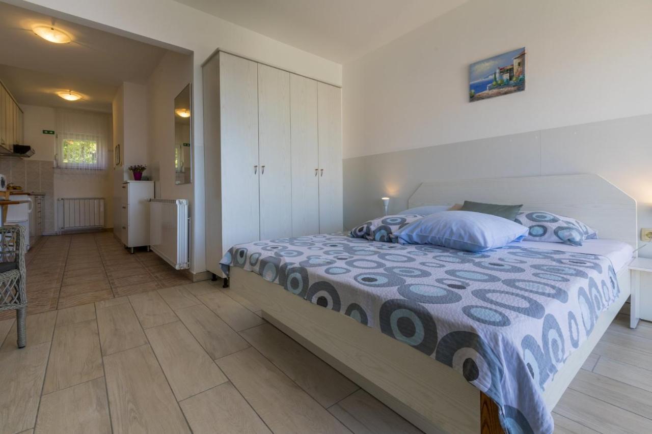 Blue Pearl Apartments Crikvenica Exterior foto